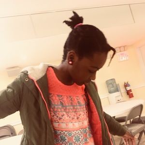 Meet your Posher, Abigail